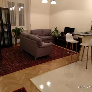  Apartment A Quiet Place In The Heart Of The